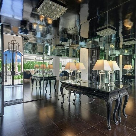Canyon Palms Estate- Ultra-Luxe, Pool, Spa, Firepit, Outdoor Kitchen & More بالم سبرينغس المظهر الخارجي الصورة