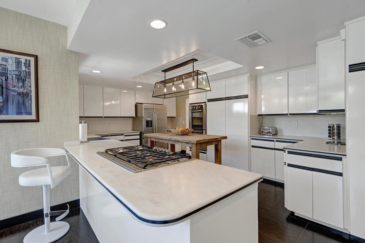 Canyon Palms Estate- Ultra-Luxe, Pool, Spa, Firepit, Outdoor Kitchen & More بالم سبرينغس المظهر الخارجي الصورة