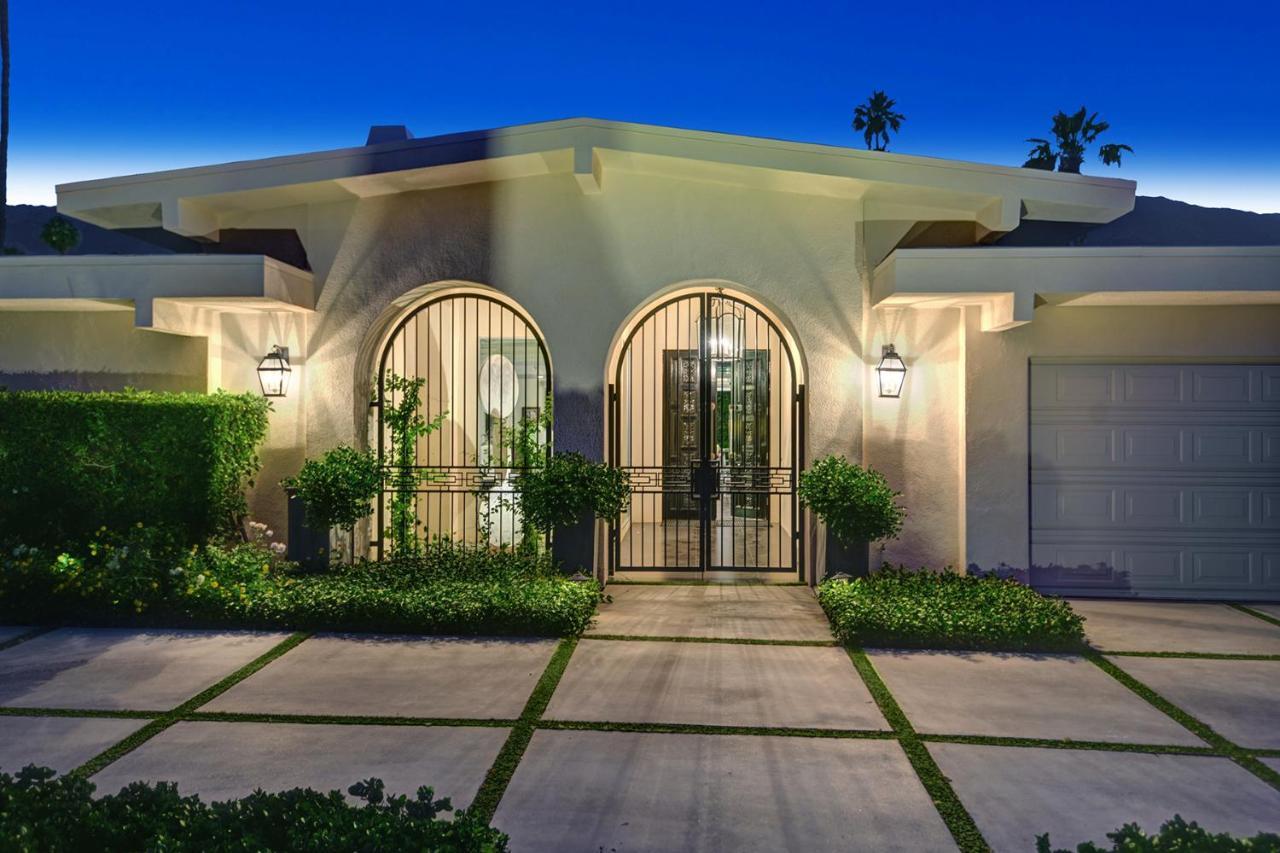 Canyon Palms Estate- Ultra-Luxe, Pool, Spa, Firepit, Outdoor Kitchen & More بالم سبرينغس المظهر الخارجي الصورة